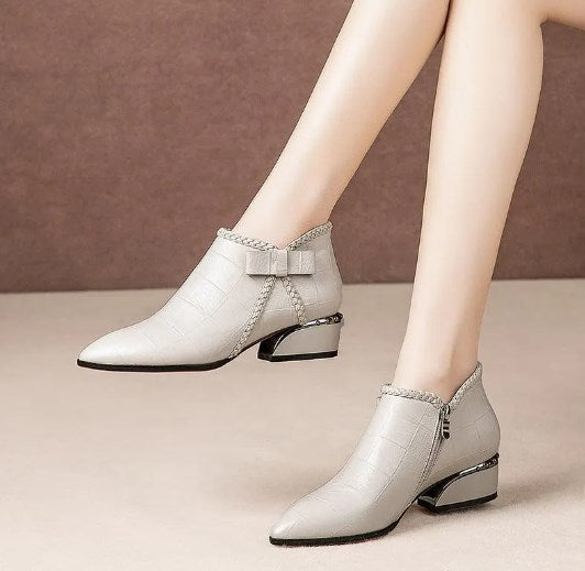 👢 【35-42】Jesen 2025 Modni novi usnjeni kratki škornji z zadrgo